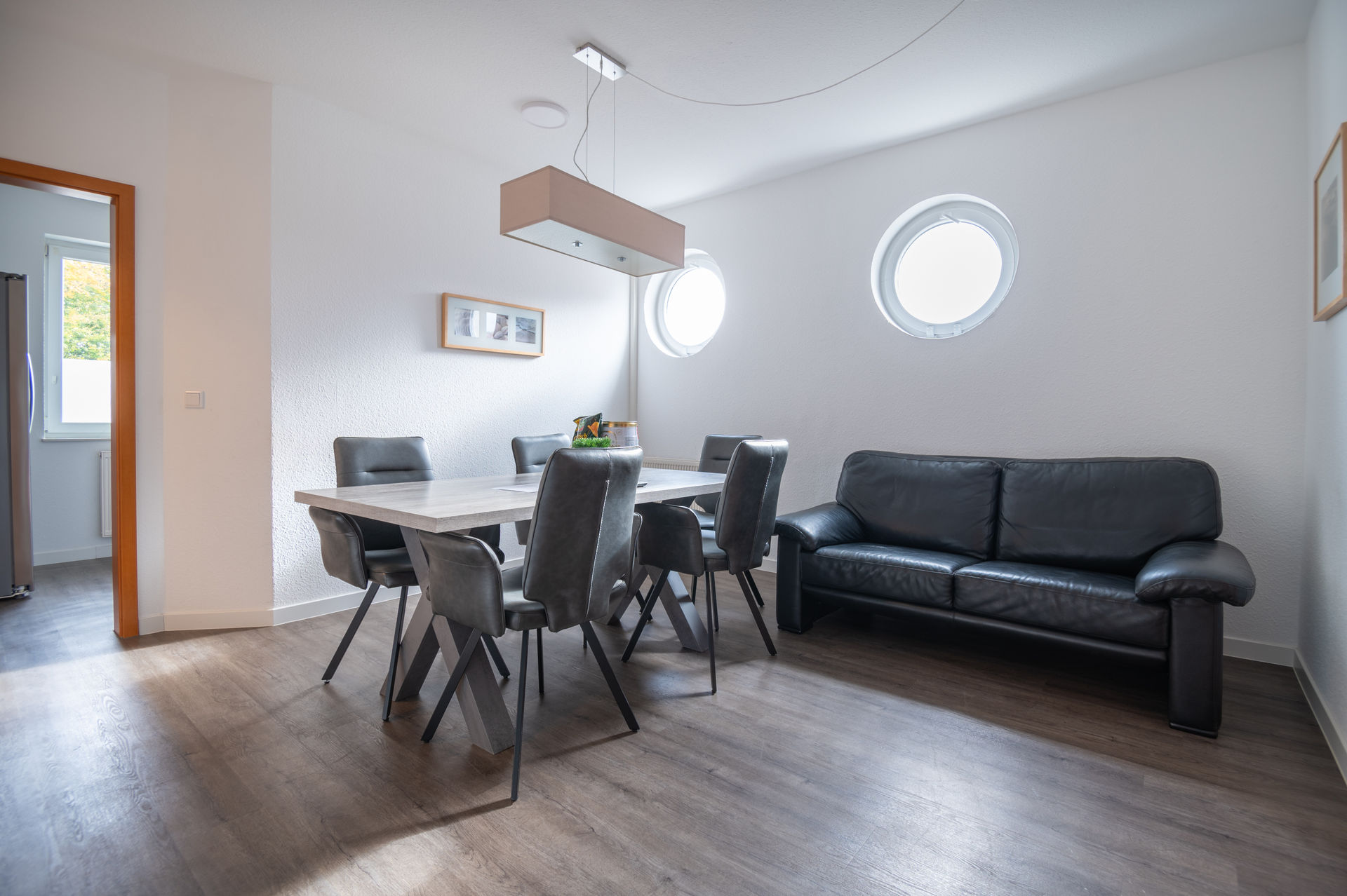 Wohn-/Esszimmer - Wohnung 1