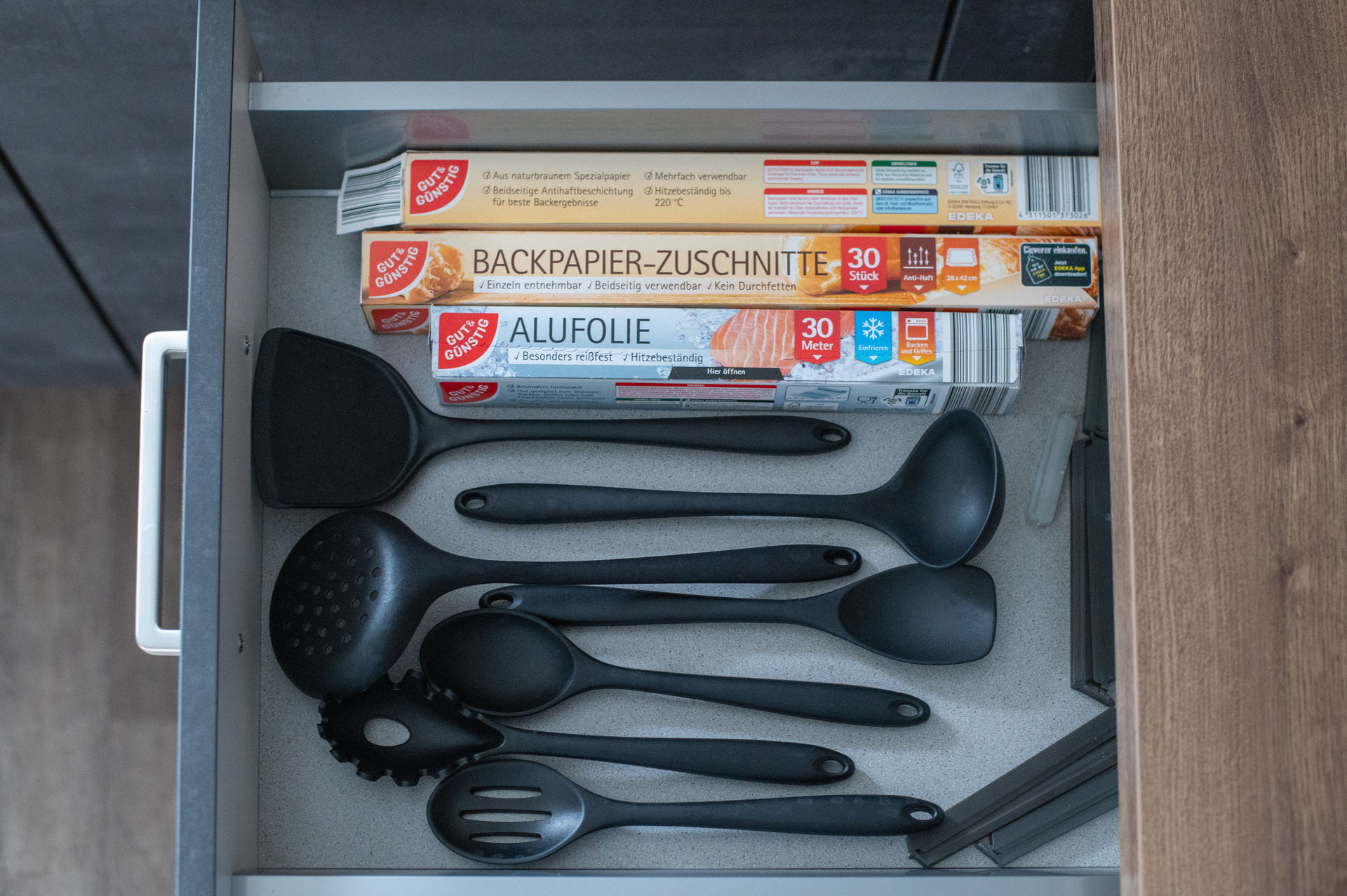 Küchenausstattung - Wohnung 1